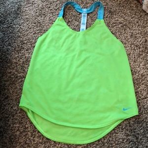 Nike tank green